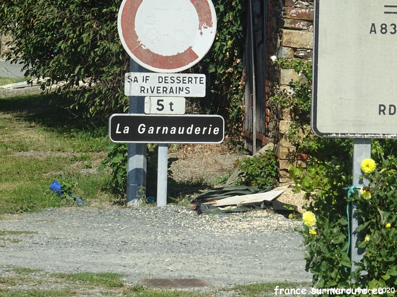 La Garnauderie H 85.jpg