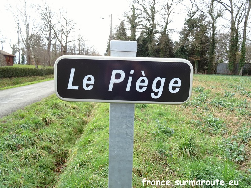 Le Piège H 87.JPG