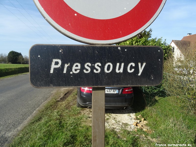 Pressoucy H 77.JPG
