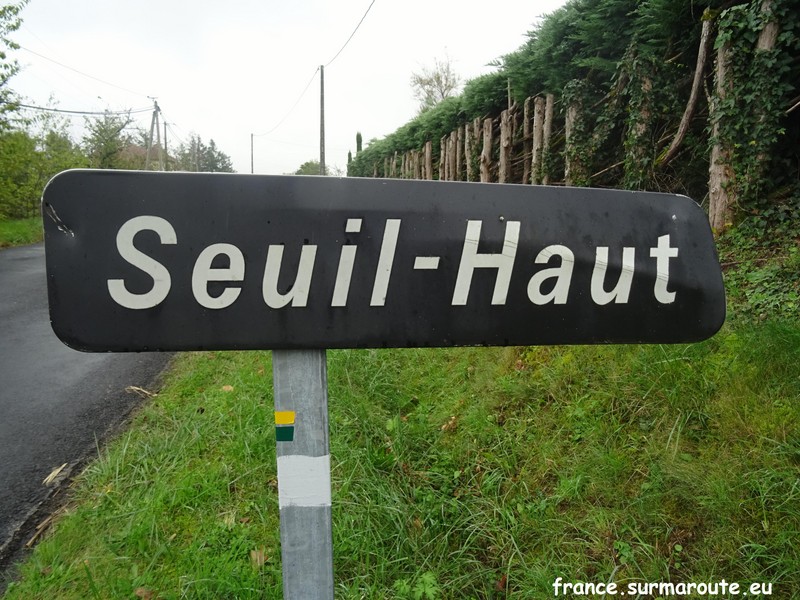 Seuil Haut H 19.JPG