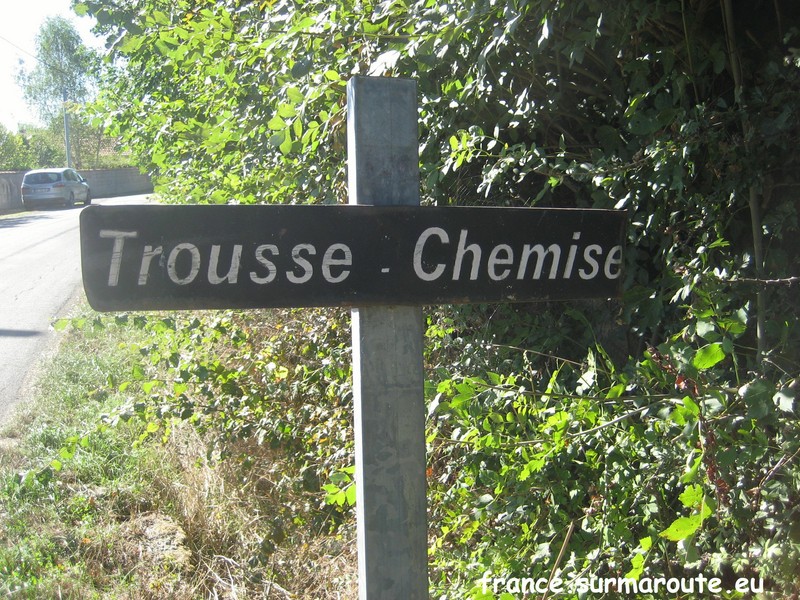 Trousse chemise H 79.JPG