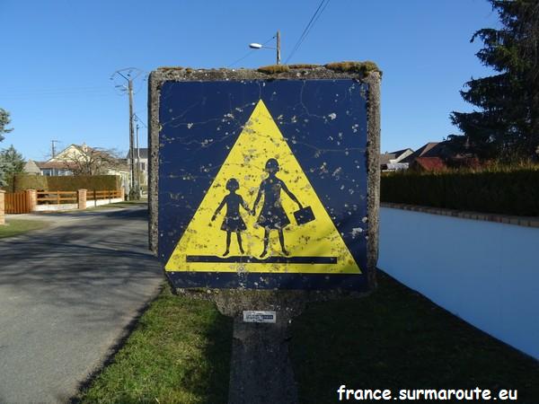 piétons Soulangis  .JPG