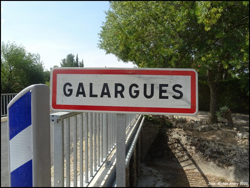 Galargues 34  - Jean-Michel Andry.jpg