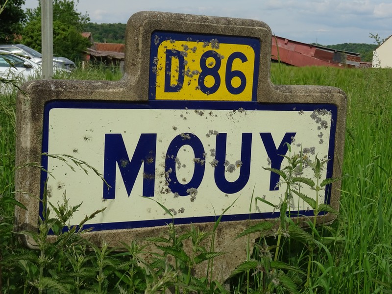Mouy .JPG
