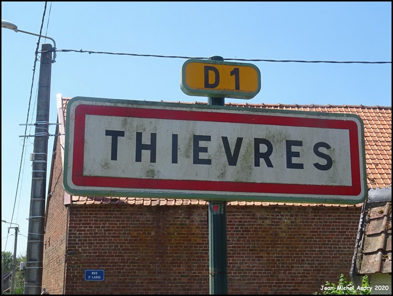 Thièvres 62 - Jean-Michel Andry.jpg