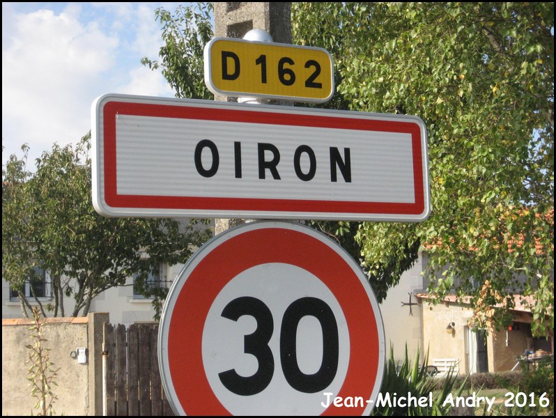 Oiron 79 - Jean-Michel Andry.jpg