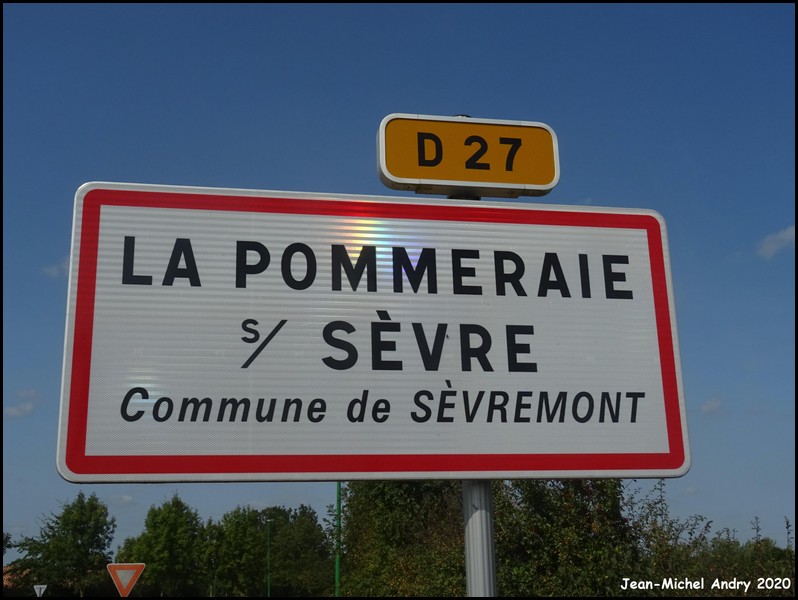 Sèvremont 85 - Jean-Michel Andry.jpg