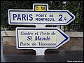 Poteau flèches Saint-Mandé D 38.JPG