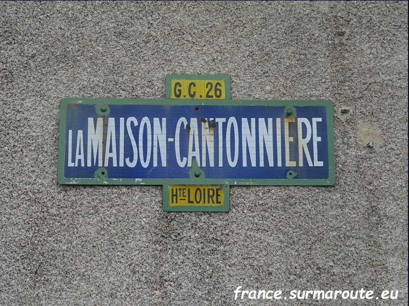 Maison cantonnière Saint-Front 43.JPG