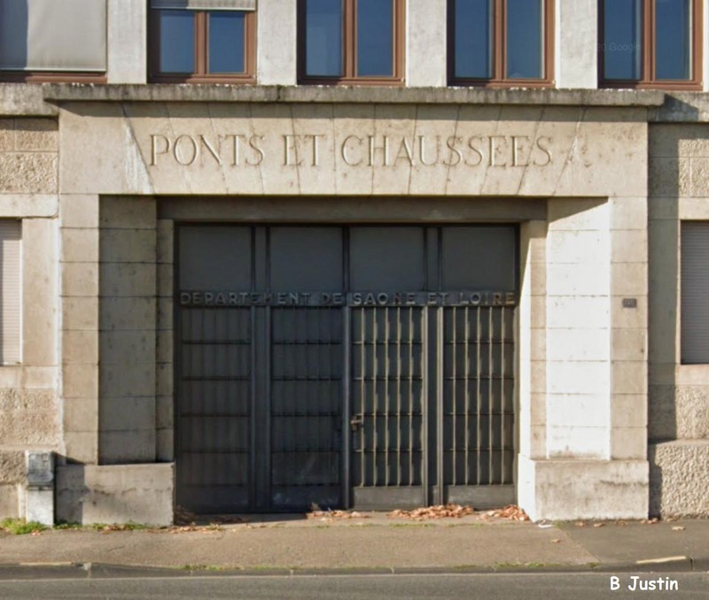 Siège P&C Mâcon 71 by Bernard Justin.jpg