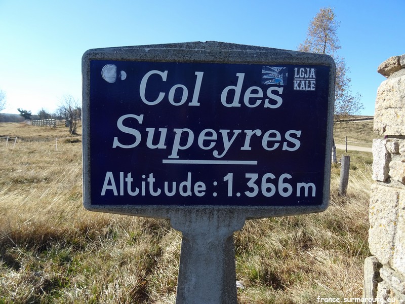 63 Supeyres. ancien.JPG