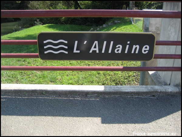 ALLAINE 90.JPG