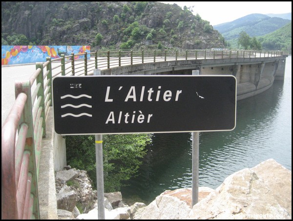 ALTIER 48.JPG