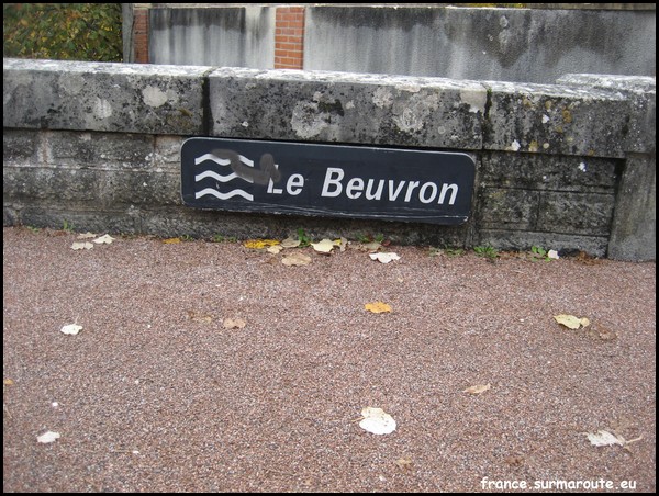 BEUVRON 58.JPG
