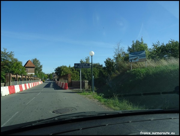 CANAL DE SAINT QUENTIN 80.JPG