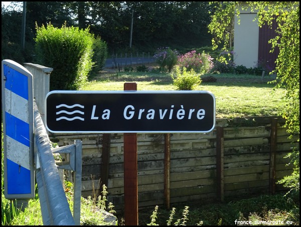 GRAVIERE 01.JPG