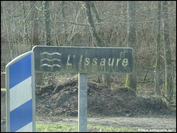 ISSAURE 87.JPG