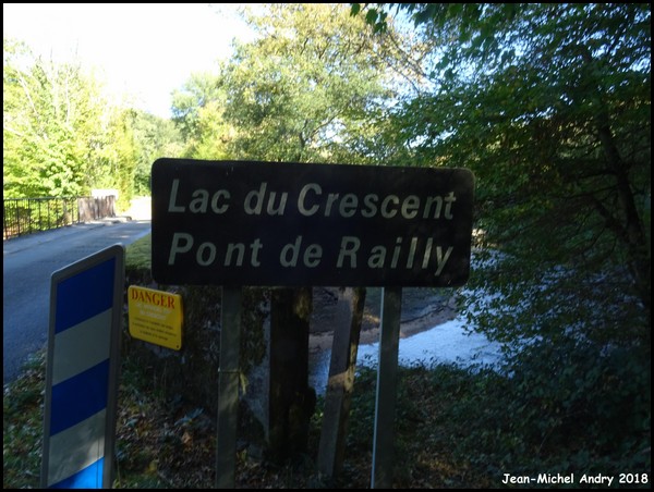 Lac du Crescent .JPG