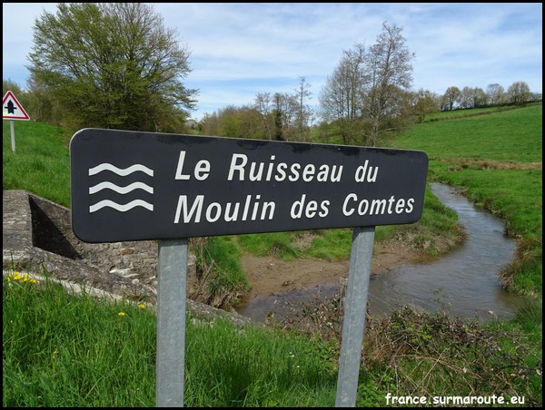 MOULIN DES COMTES 58.JPG