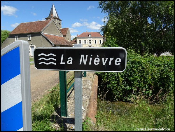 NIEVRE bis 58.JPG