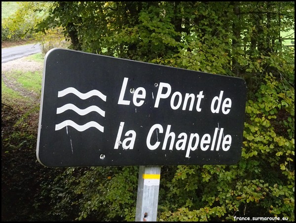 PONT DE LA CHAPELLE 19.JPG