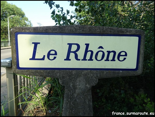 RHONE M 26.JPG