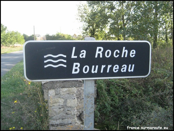 ROCHE BOURREAU 86.JPG