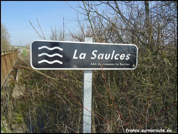 SAULCES 08.JPG