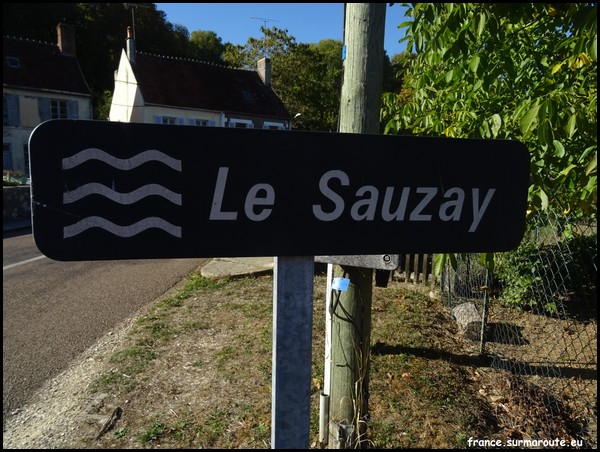 SAUZAY 58.JPG